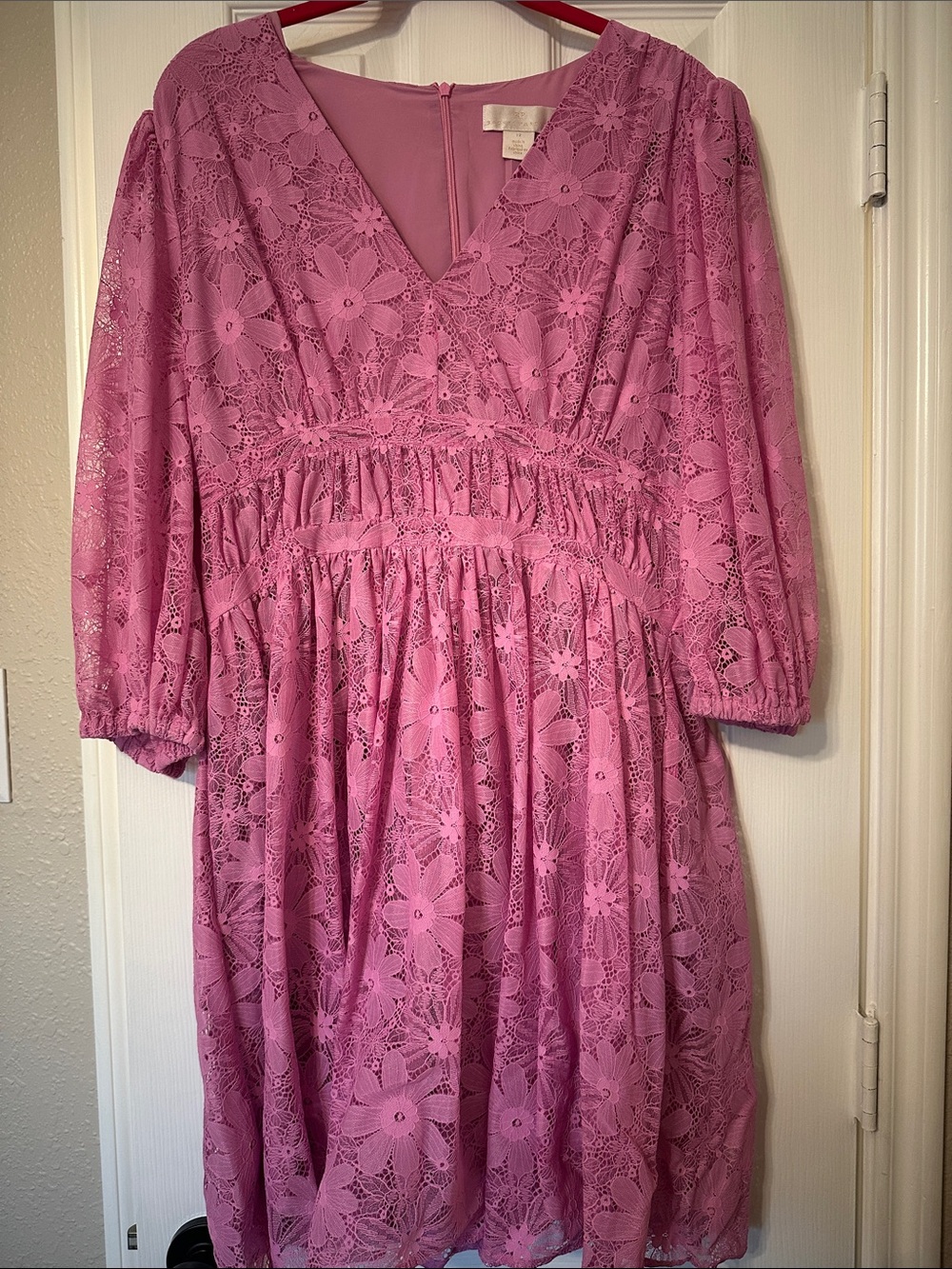 Rachel Parcell Mauve Pink Floral Lace V-Neck Dress